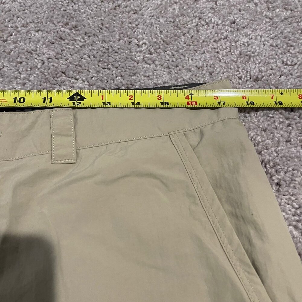 Patagonia Pants Mens Large Beige Sandy Cay Lightweight Nylon Hiking Cargo 82091 - Picture 13 of 16